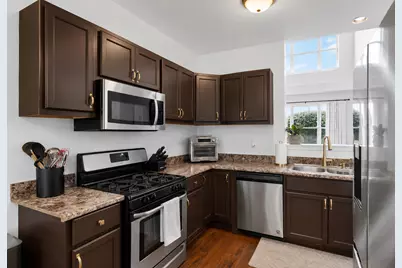 9135 Mansfield Drive, Tinley Park, IL 60487 - Photo 12