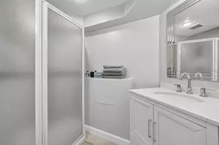 9135 Mansfield Dr, Tinley Park, IL 60487 - Photo 30
