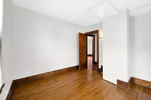 1009 Prairie St, Aurora, IL 60506 - Photo 4