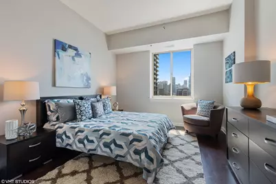 230 W Division Street #1404, Chicago, IL 60610 - Photo 8