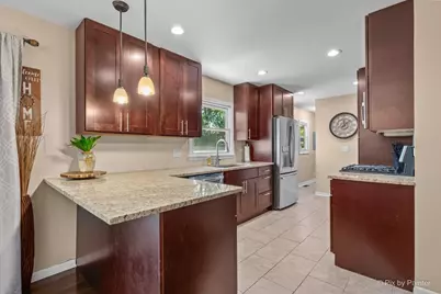 43 Grange Road, Elk Grove Village, IL 60007 - Photo 6