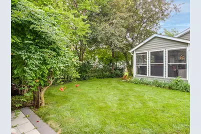 717 Roberts Road, Winthrop Harbor, IL 60096 - Photo 40
