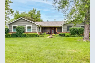 717 Roberts Road, Winthrop Harbor, IL 60096 - Photo 1