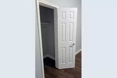 6401 S Saint Lawrence Avenue #6401-1, Chicago, IL 60637 - Photo 10