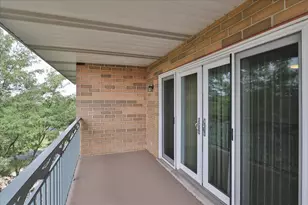 740 Creekside Dr, Mount Prospect, IL 60056 - Photo 20