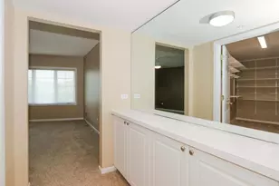740 Creekside Dr, Mount Prospect, IL 60056 - Photo 14