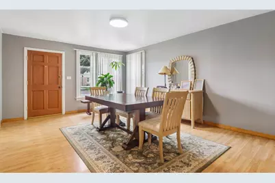 9226 Crescent Drive, Franklin Park, IL 60131 - Photo 2