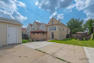3122 W 39th Place, Chicago, IL 60632 - Photo 22