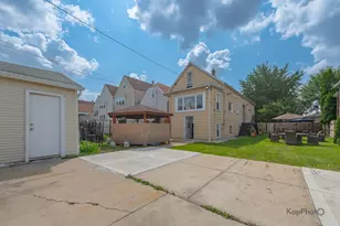 3122 W 39th Pl, Chicago, IL 60632 - Photo 22