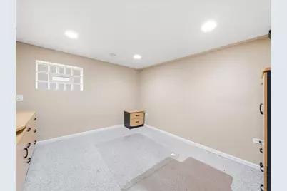 5919 N Bernard Street, Chicago, IL 60659 - Photo 20