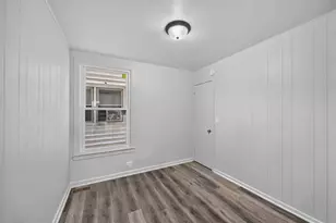 63 W 15th St, Chicago Heights, IL 60411 - Photo 6