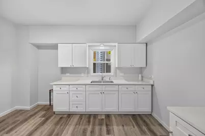 63 W 15th Street, Chicago Heights, IL 60411 - Photo 8