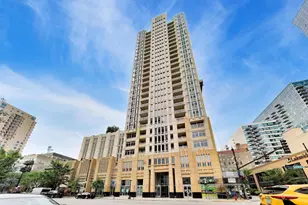 1400 S Michigan Ave, Chicago, IL 60605 - Photo 1