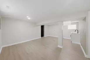 11409 S Stewart Ave, Chicago, IL 60628 - Photo 24