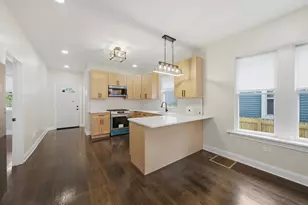 11409 S Stewart Ave, Chicago, IL 60628 - Photo 8