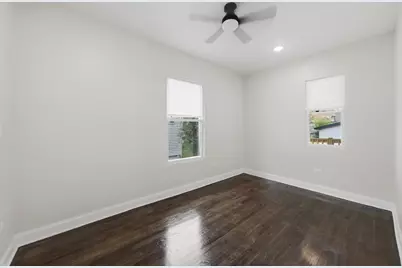 11409 S Stewart Avenue, Chicago, IL 60628 - Photo 14