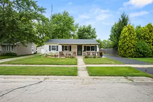 621 Fairlane Ave, Dekalb, IL 60115 - Photo 1