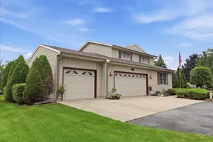 3606 E 20th St, Sterling, IL 61081 - Photo 4