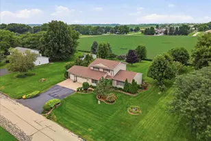 3606 E 20th St, Sterling, IL 61081 - Photo 8