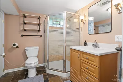 100 S Wisconsin Avenue, Addison, IL 60101 - Photo 14