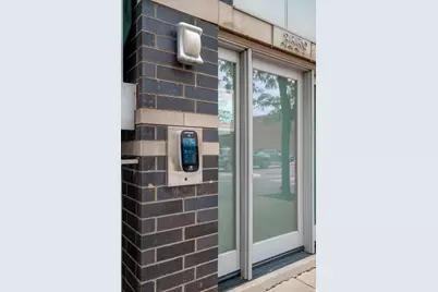 3559 W Montrose Avenue #4E, Chicago, IL 60618 - Photo 2