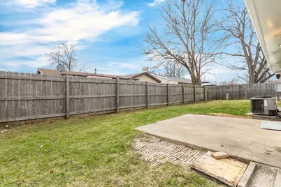 1295 Foxcroft Drive, Aurora, IL 60506 - Photo 30