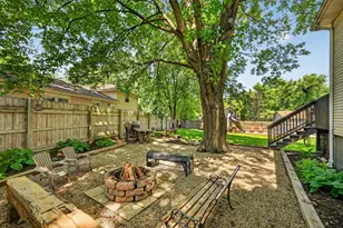 1212 Dean St, Saint Charles, IL 60174 - Photo 6
