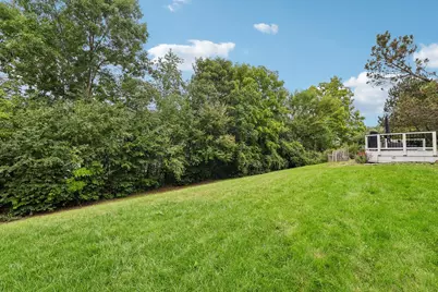 18106 W Hampshire Drive, Gurnee, IL 60031 - Photo 38
