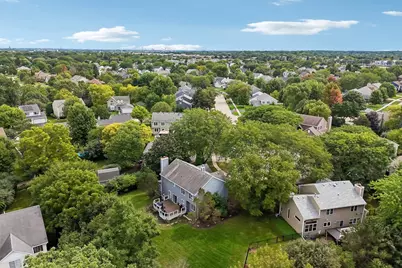 18106 W Hampshire Drive, Gurnee, IL 60031 - Photo 40
