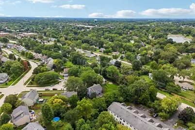 18106 W Hampshire Drive, Gurnee, IL 60031 - Photo 42