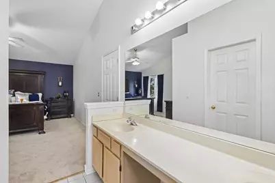 18106 W Hampshire Drive, Gurnee, IL 60031 - Photo 24