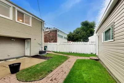 2117 E Gregory Street, Arlington Heights, IL 60004 - Photo 28