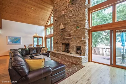 4106 W Lake Shore Drive, Wonder Lake, IL 60097 - Photo 6
