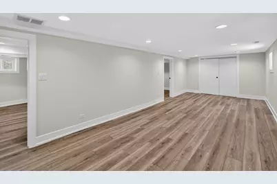 5852 W Newport Avenue, Chicago, IL 60634 - Photo 40