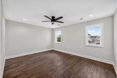5852 W Newport Avenue, Chicago, IL 60634 - Photo 24