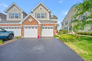 1155 Falcon Ridge Dr, Elgin, IL 60124 - Photo 1