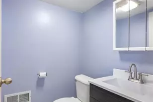 29W264 Lee Rd, West Chicago, IL 60185 - Photo 16