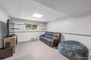 29W264 Lee Rd, West Chicago, IL 60185 - Photo 14
