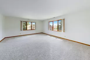 920 N Northwest Hwy, Park Ridge, IL 60068 - Photo 6