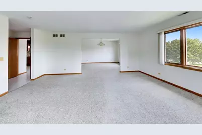 920 N Northwest Highway #2, Park Ridge, IL 60068 - Photo 8