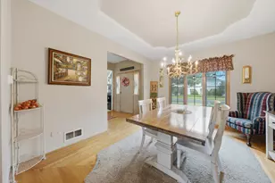 10400 Emerald Ave, Orland Park, IL 60467 - Photo 8