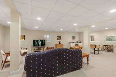 4 Wellesley Court, Hawthorn Woods, IL 60047 - Photo 32