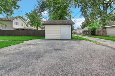 562-564 3rd Street, Crete, IL 60417 - Photo 12