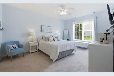 635 N Falls Circle, Pingree Grove, IL 60140 - Photo 22