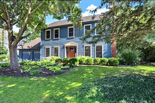 2801 Vly Brk Dr, Champaign, IL 61822 - Photo 2