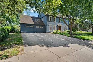 2801 Vly Brk Dr, Champaign, IL 61822 - Photo 16