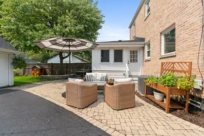 447 Ridge Avenue, Clarendon Hills, IL 60514 - Photo 38