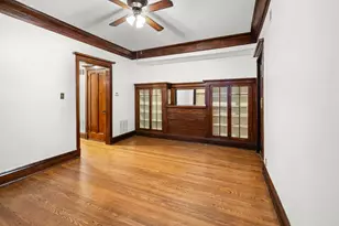5433 S Greenwood Ave, Chicago, IL 60615 - Photo 12