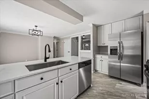 604 Rome Ave, Rockford, IL 61107 - Photo 8