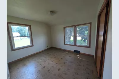 203 E 2nd Street, Genoa, IL 60135 - Photo 8